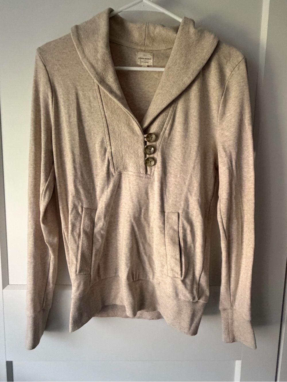 Banana Republic Beige Shawl-Collar Turtleneck Pullover